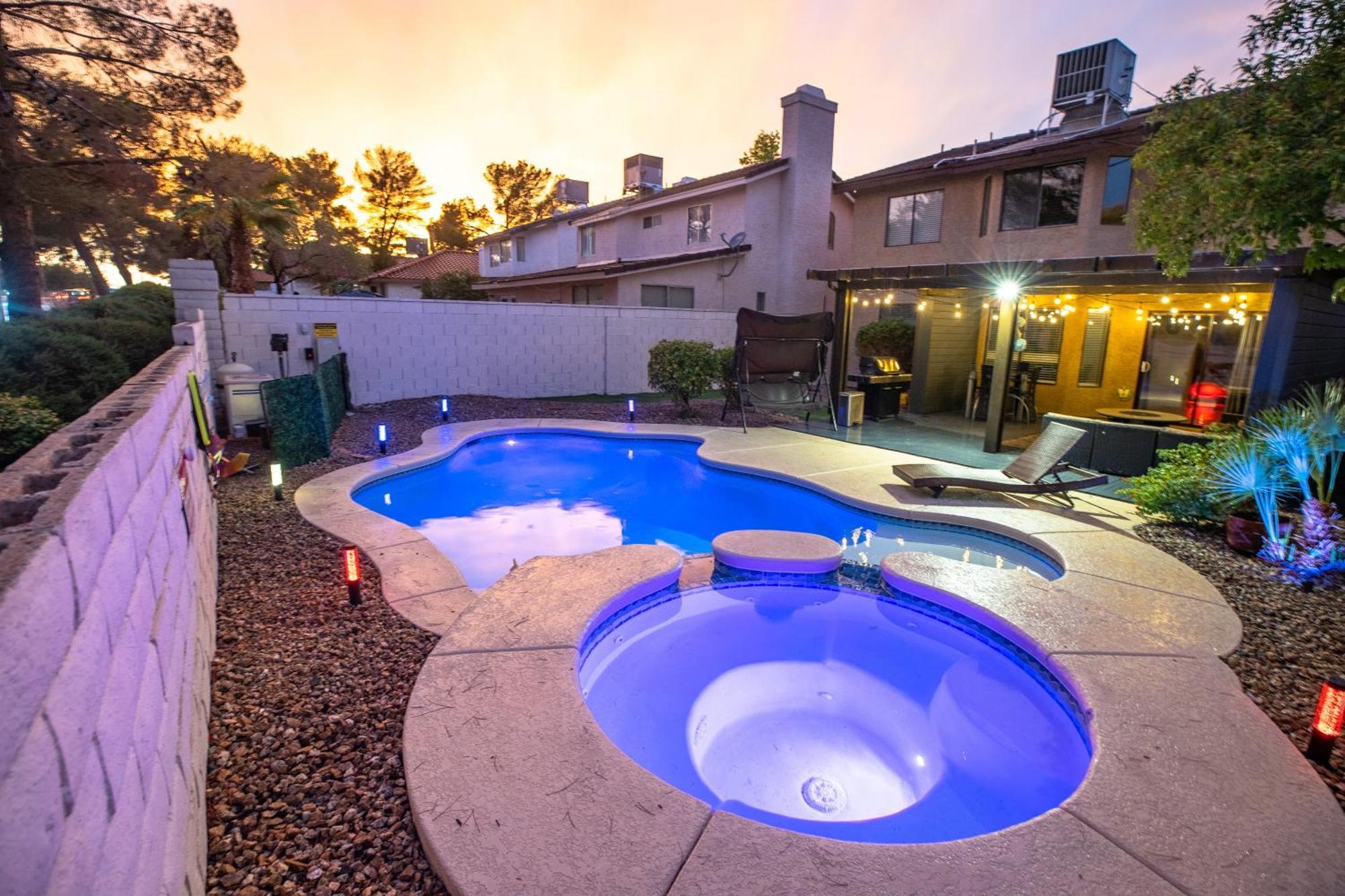 1800 Sqft House W/Heated Pool Spa 13Min From Strip Villa Las Vegas Esterno foto
